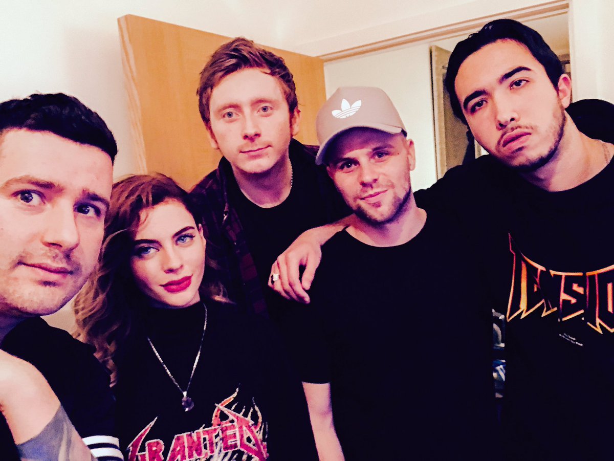 Banging session today with <a href="/lemalls/">Le Malls</a> and <a href="/ambervanday/">Amber Van Day</a> 🔥🔥🔥