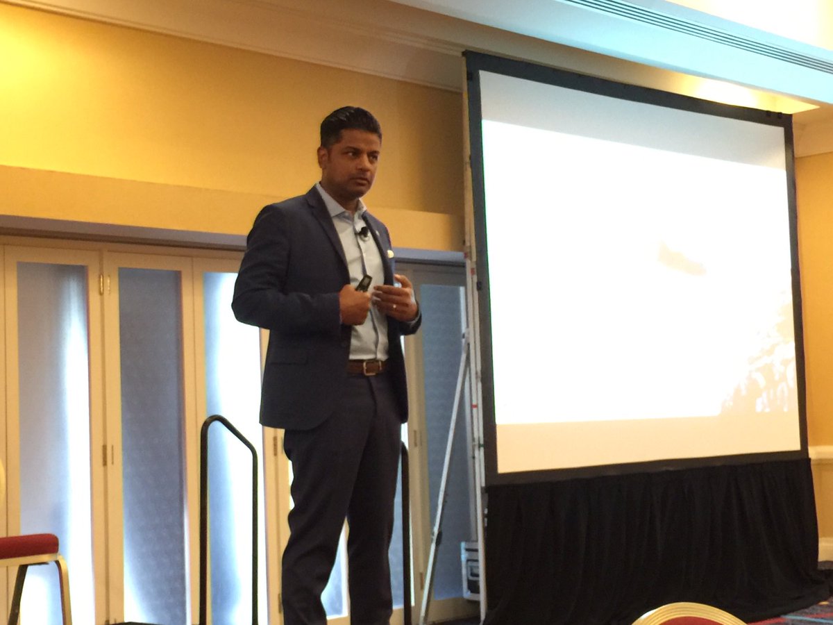 RamonChen's tweet photo. @QuintilesIMS @RichieEtwaru chief digital officer discusses #blockchain at #datadriven17 #beyondmdm #beyondblockchain https://t.co/iZC624qfeh