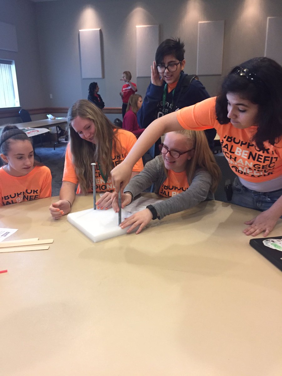 MsHarris_MJH's tweet photo. Designing Marshmallow Launchers https://t.co/JzNtkNVf6O