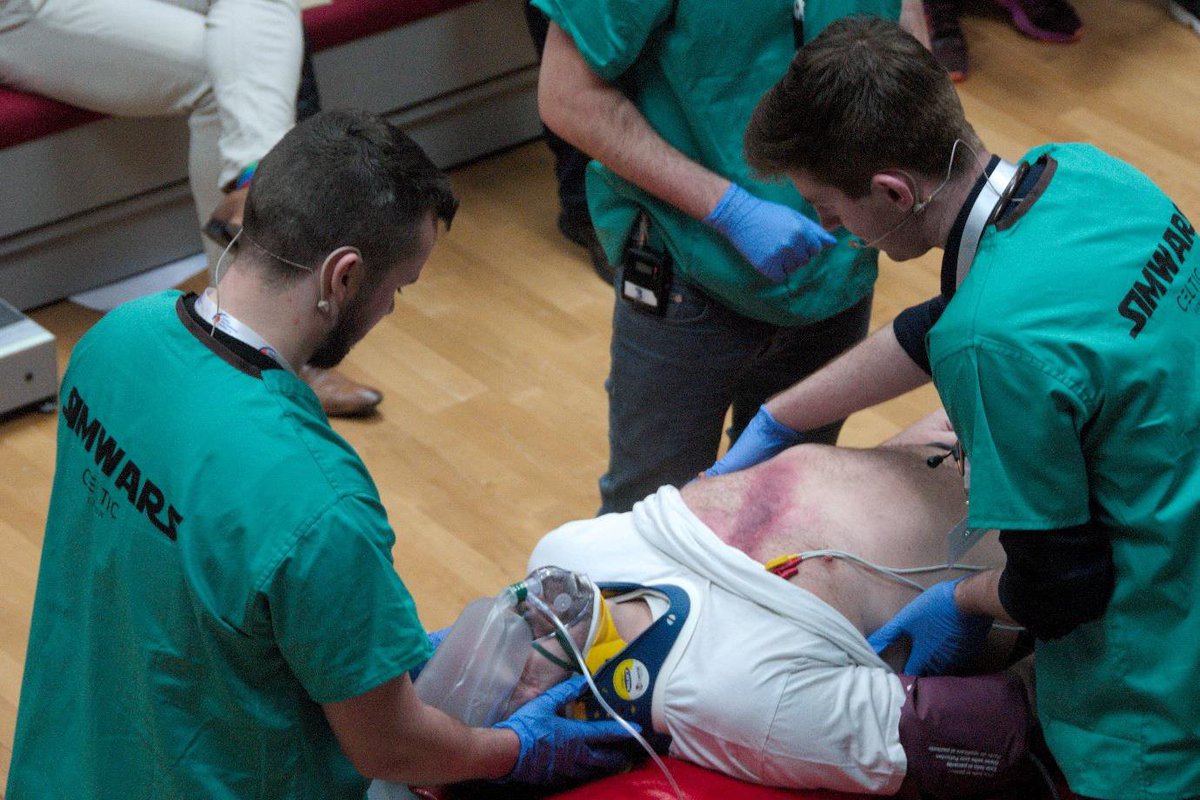 SimWarsIrl's tweet photo. Great write up on #SimWars17 in The Emergency Times "Medical Students test their clinical skills at SimWars" https://t.co/SAuR1hnw70 https://t.co/FPtuqT4jTF