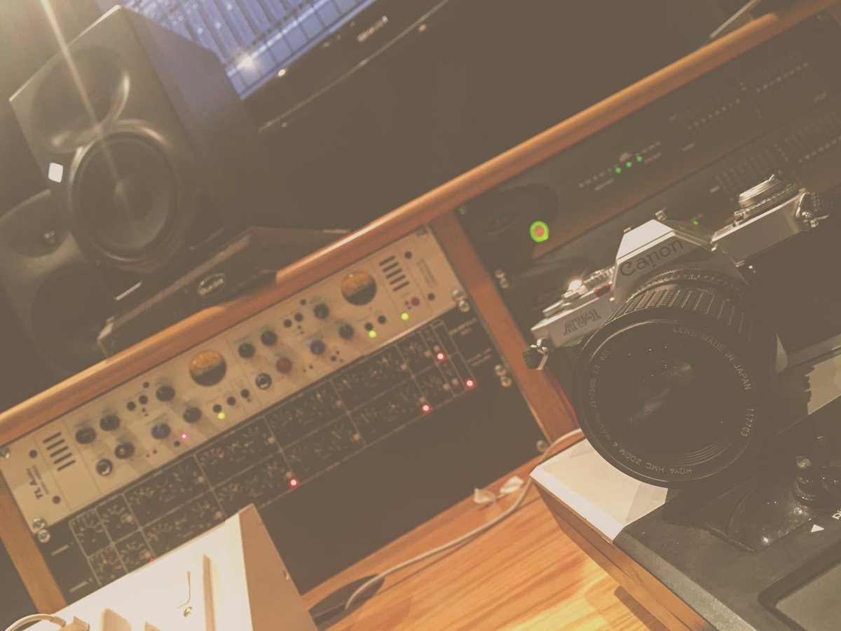 Farrowsuk's tweet photo. Home is Where the Creativity Is https://t.co/SE5ElsCAE8