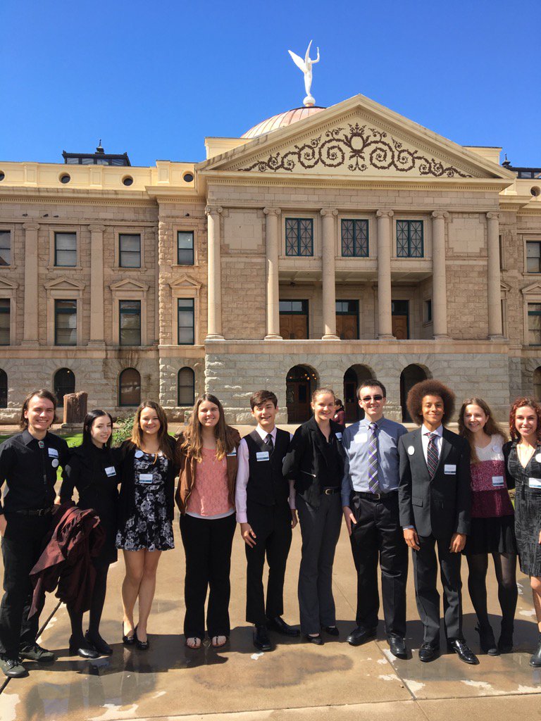 TheRedMtnWay's tweet image. Yale, U of Chicago, Barrow Neurological, National Hispanic Scholar, AP Scholar, Capstone Diploma, Adv STEM - RMWay!