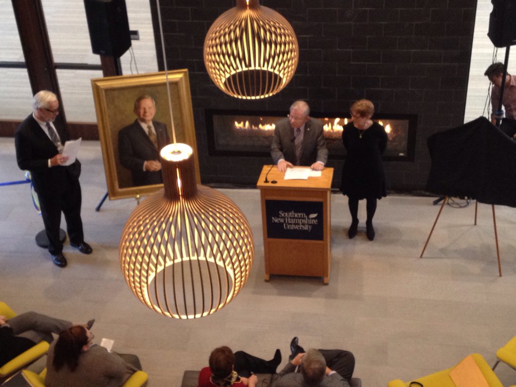 SNHUOnCampus's tweet photo. Thanks to the Gustafsons for their service to the SNHU community! https://t.co/Z585qGNRMn