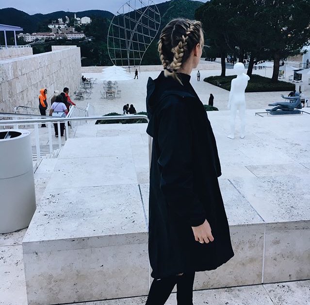 — "ill look away from the camera to make it look like an unexpected photo"