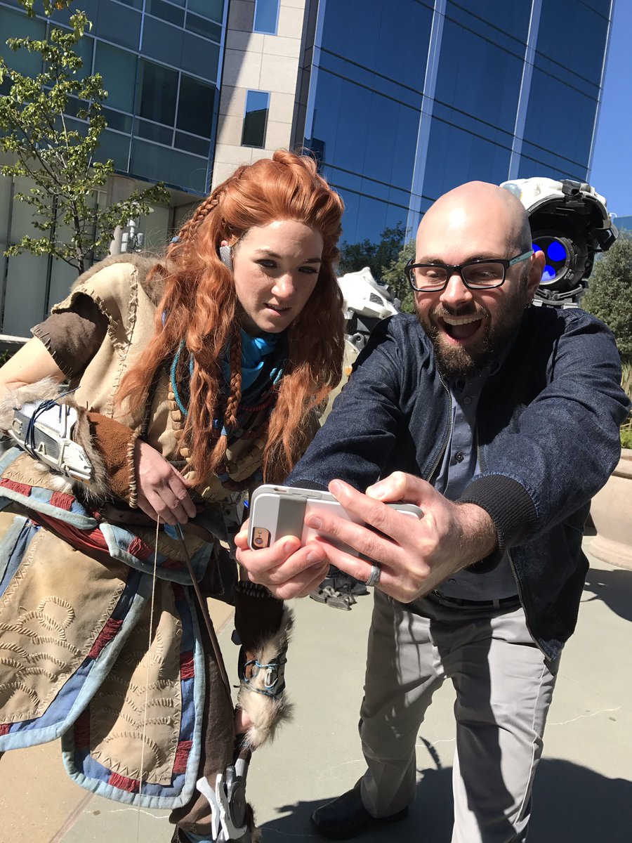 PlayStation's tweet image. Aloy took a break from the Horizon Zero Dawn launch to take some photos with fans. That's just the kind of hero she is.