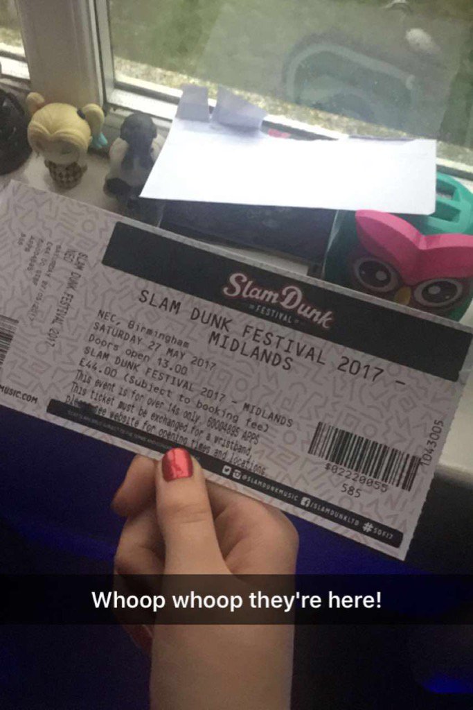 bandcrazyfreak's tweet photo. @IPrevailBand can't wait to see you guys perform it'll be the first festival... hope I can meet you 🎸🤘🏼❤️ https://t.co/Vpjuq2QV8U