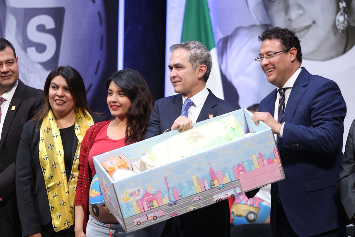 Las mujeres con 26 semanas de gestación o con hijos e hijas menores de 2 meses pueden solicitar #CunasCDMX en goo.gl/M2XdGR #mm