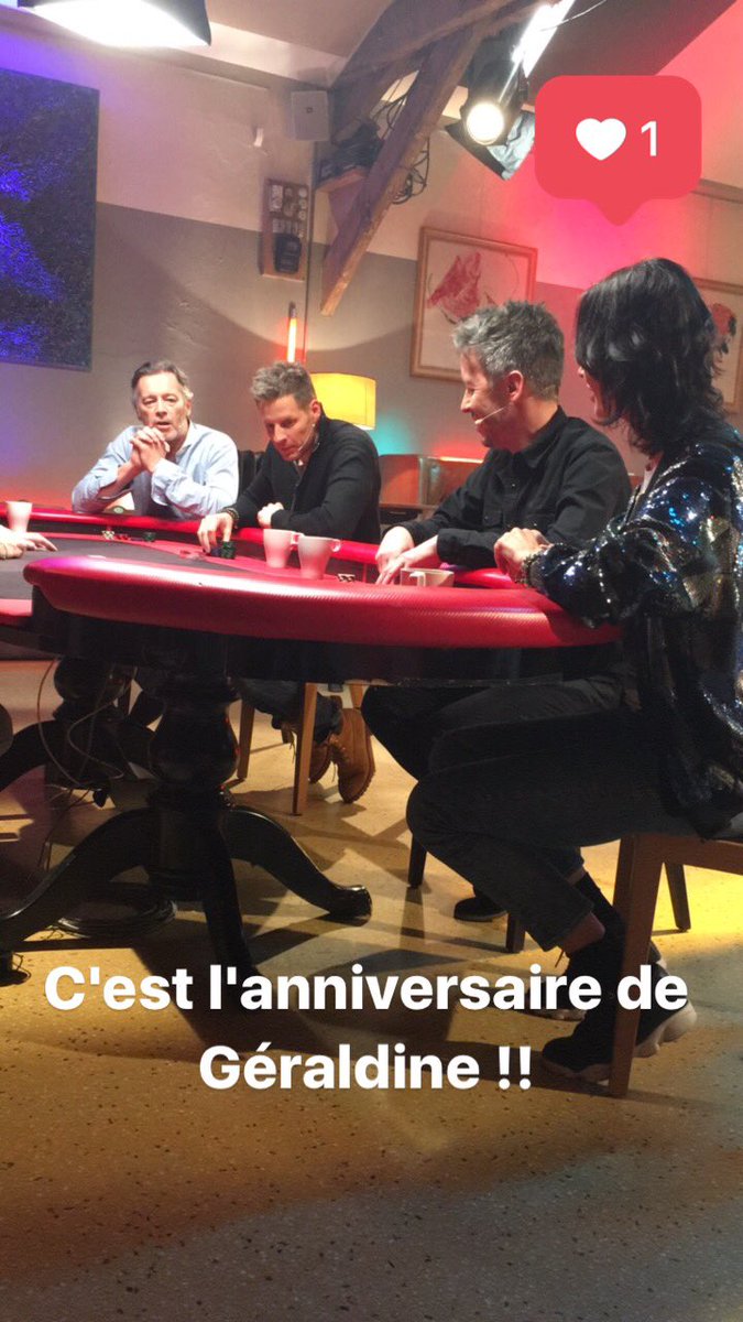 TBT9_W9's tweet photo. C'est l'anniversaire de notre @GraldineMaillet ce soir !! Enfin Le 29 février 😅🎉
#BonAnniversaireGeraldine 🎂
#PokerTPMP #TPMP https://t.co/B060aBvi1k