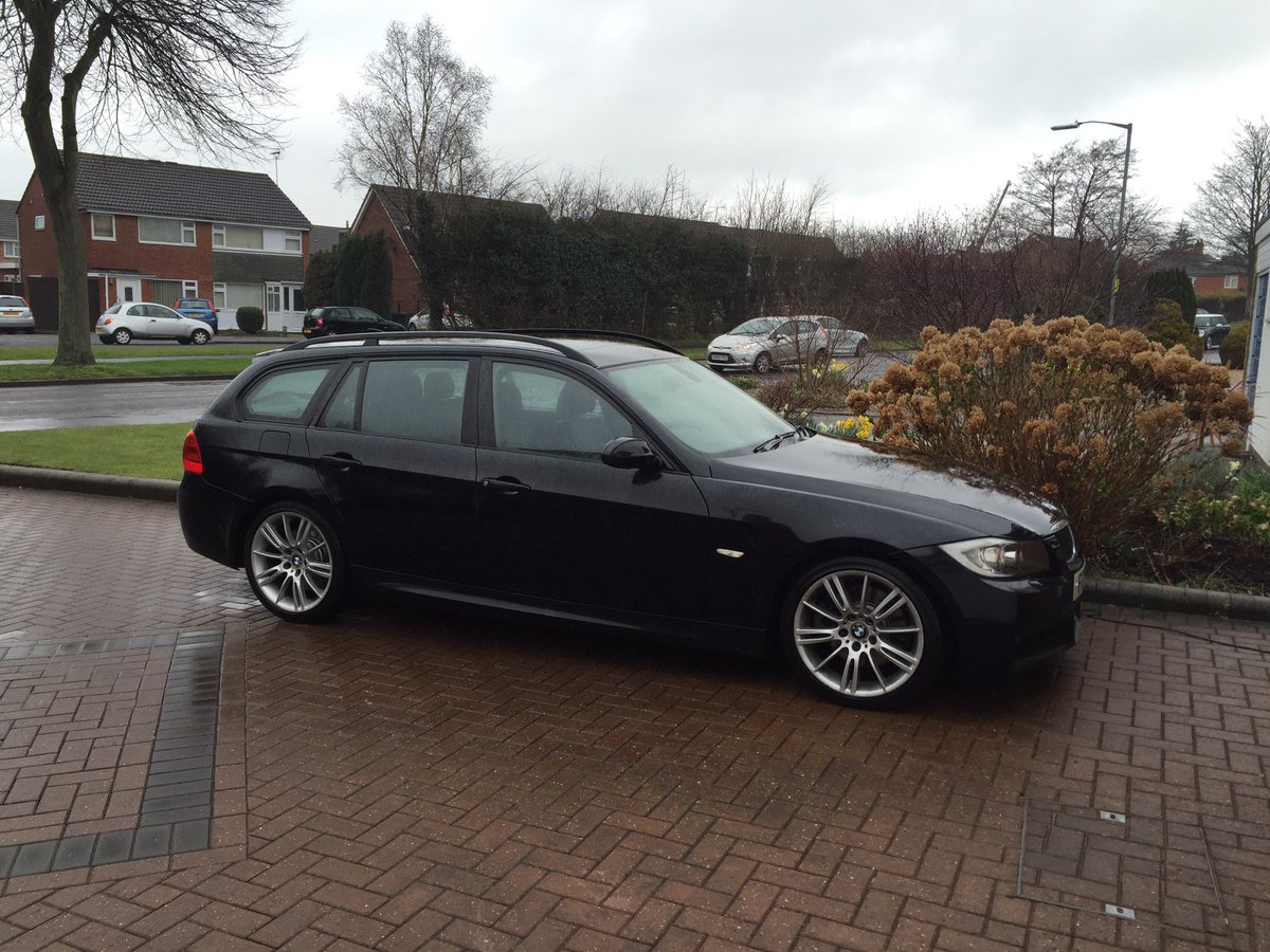 RRemaps tweet picture