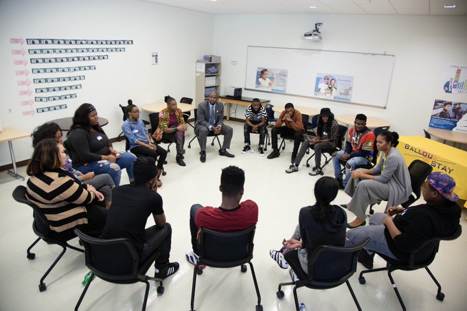 View image on Twitter