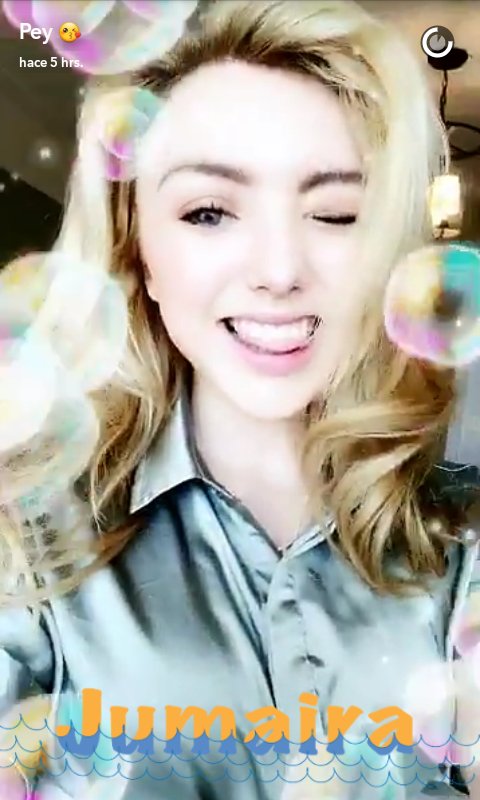 peytonator06's tweet photo. Beatiful queen @PeytonList https://t.co/zgdcN89r0x