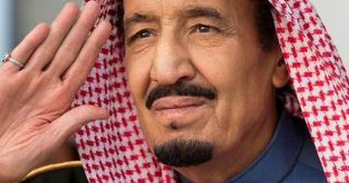 Wirdjawan's tweet photo. "Datangnya Raja Saudi Ke Indonesia Sebagai 'Coup de Grace' Bagi Rezim Era SBY" by @Ronnie_Rusli https://t.co/3mKCPnUDGJ https://t.co/15KU7a1uZD