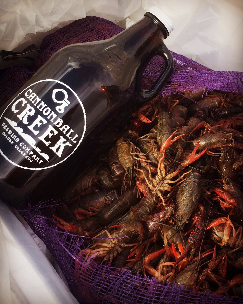 J Street Food Truck has begun their #FatTuesday #crawfishboil! Find out how to win free beer on their Facebook page! See you soon!