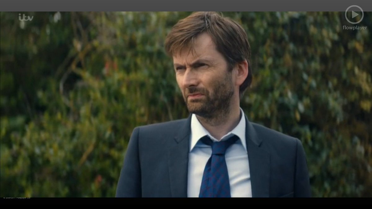 pallyAramisRios's tweet photo. heres pics of #DavidTennant from #broadchurch #DIAlecHardy https://t.co/ySXaPjYPYu