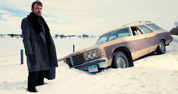 HBOvision's tweet photo. No hagas esperar a Lorne Malvo más de lo necesario o tendrás...problemas. 'Fargo' (T1) ya disponible en #HBOEspaña https://t.co/bwH3csH4qq https://t.co/VVTQagUZJN