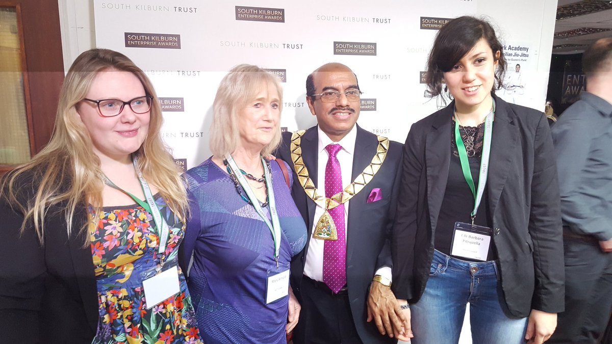 SKTrustNW6's tweet photo. Thank you to everyone involved in tonight's fantastic Enterprise Awards. An inspiring, exciting and fun-filled evening! #SKEA2017 #NW6 https://t.co/ofn0I1MsRa