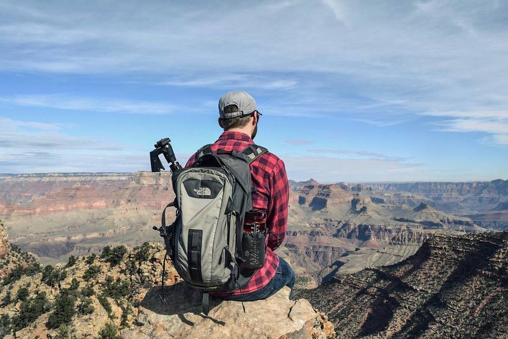 justinbaedolan's tweet photo. My travel buddy🏜👬 https://t.co/x2vhslWqyO https://t.co/PxtN0IVJue