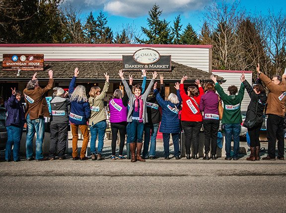 Contaminated soil appeal filed as pulled permit applauded in Shawnigan: The owners of the contaminated soil… dlvr.it/NVrb12