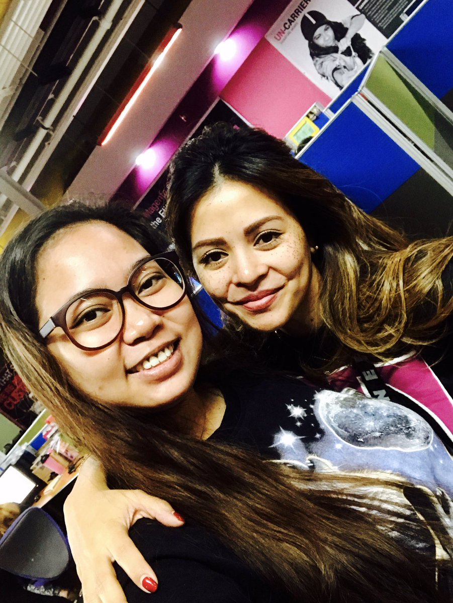 SherPHLs's tweet photo. @_areles great to finally meet you Yen! #SROMagentaOn #Addafriend https://t.co/i4KxgBK6o8