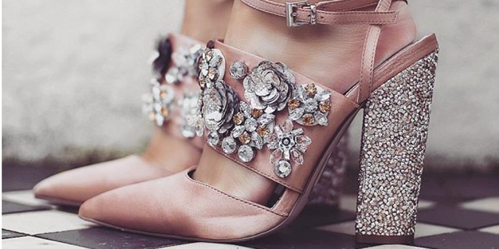 Looking for some shoe inspiration for spring? ow.ly/S36z309smIC
#fashionblogger #fashionover40 #style