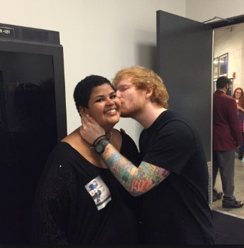 ilybutfuckyou's tweet photo. If this tweet gets 500 rts, could you follow me @edsheeran @JamesBayMusic @halsey?
You've taught me life is better when you admire someone. https://t.co/Bk7yhOGBek