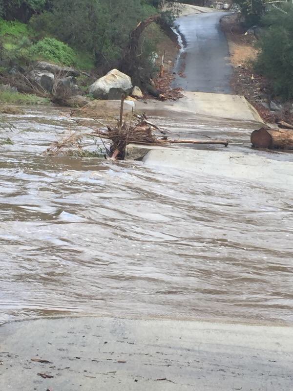 fbiflowers's tweet photo. We won't be picking any wax for a couple of days!  #SoCalStorms https://t.co/4TxcNG8JlV