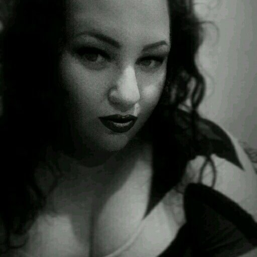 LisaBaby89's tweet photo. #NewProfilePic https://t.co/u3VaBhUPjV