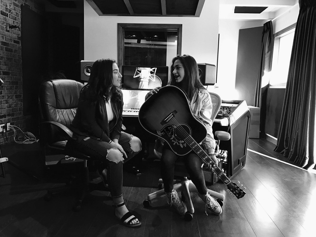 carlyandmartina's tweet photo. Thank you all sooo much for your support❤❤ we love you guys so much, and u inspire us everyday!! #CMNation #TeamCartina #CMNators https://t.co/KhKa0l9L0N