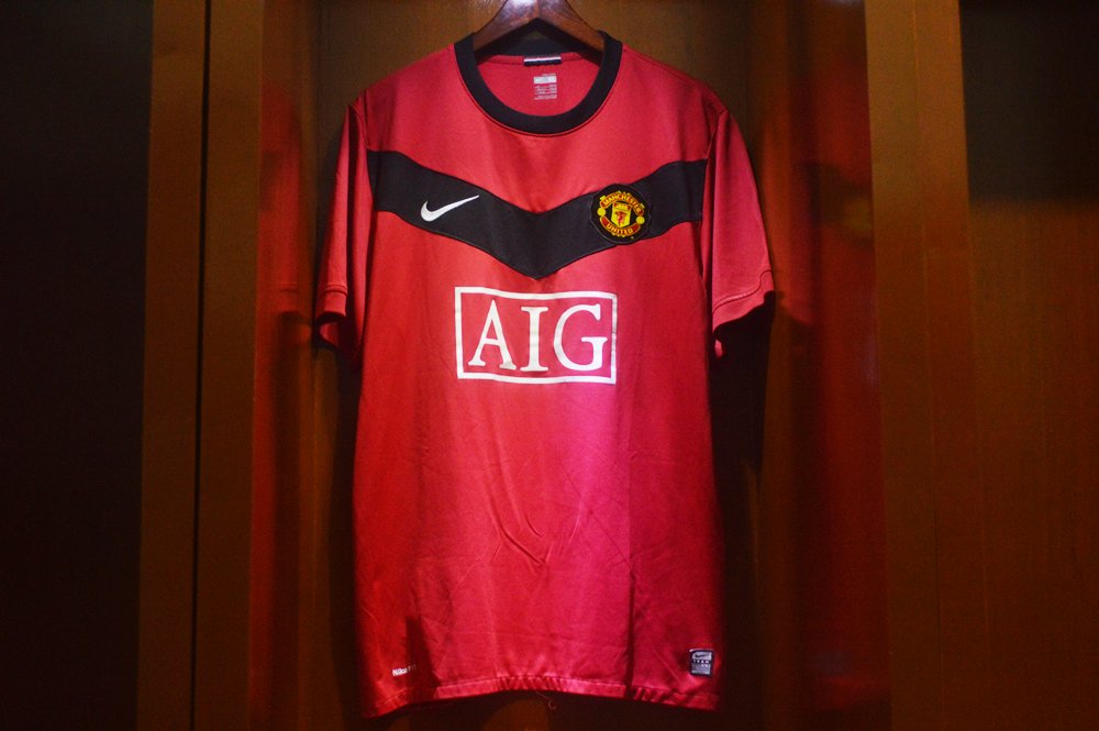 FWDfootballshop's tweet photo. #FFS11
Man. United Home 09/10
XL (74x60)
Used
Sponsor mengkerut,
Kain mulus https://t.co/pfelmBPNSP