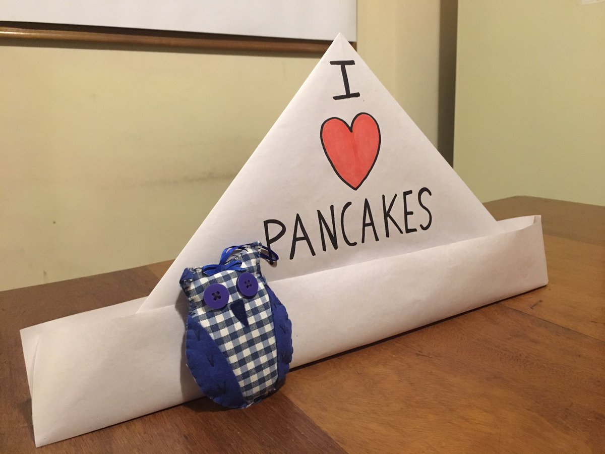 miniduffderek's tweet photo. #DerekJr gets ready to teach the Bolivians about Norn Irish culture by eating many many pancakes #shouldbetuesday #weeatalotofbread π§π΄ππ₯π¦πβοΈ https://t.co/SLfnSY6jH7