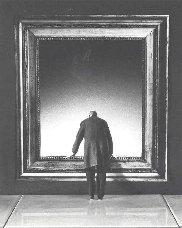 http://lisasettegallery.com/artist/gilbert-garcin/