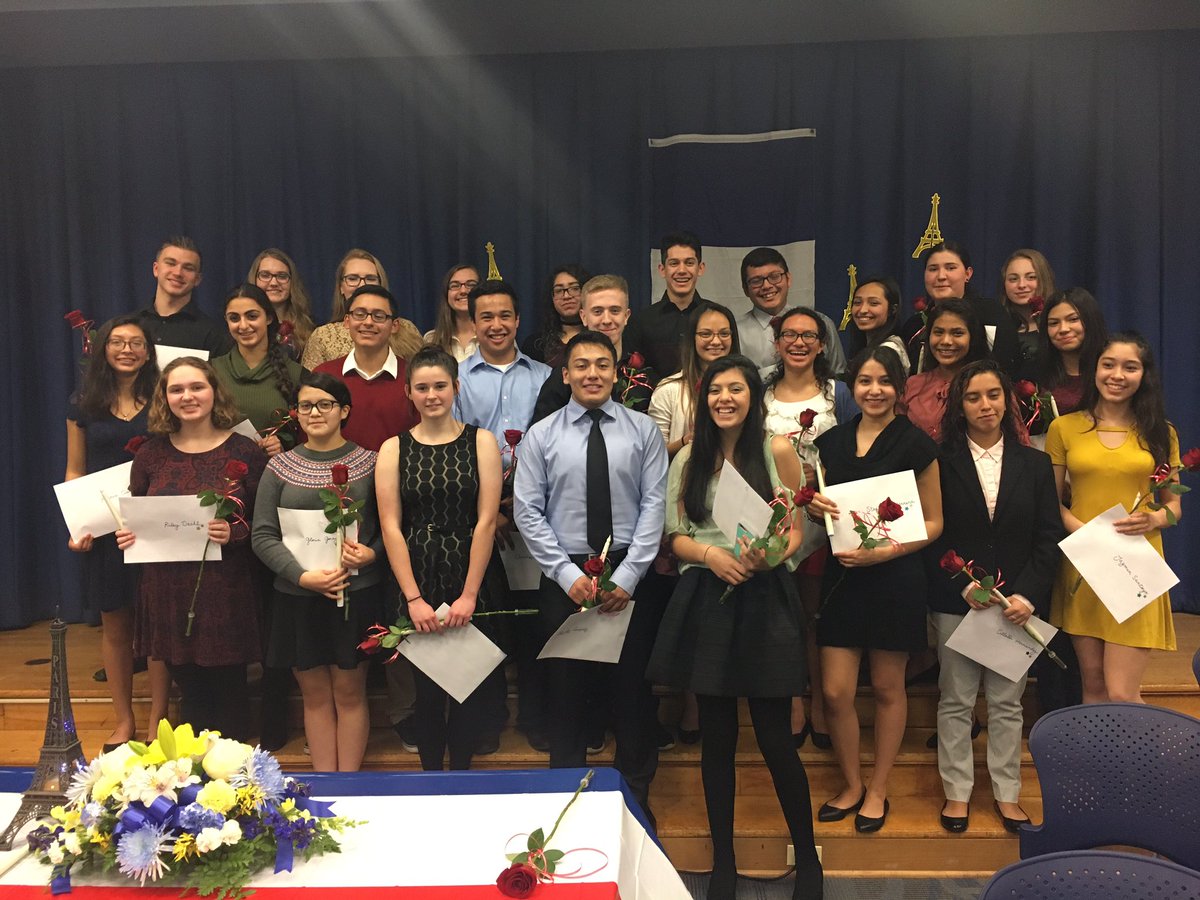 Could not be more proud of all these amazing students who were inducted into French Honor Society tonight 🇫🇷❤😊 #leydenpride