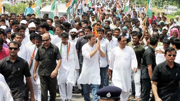Manojkumarjal's tweet photo. @OfficeOfRG You are always with farmers.Keep supporting farmers.plz support #KoshalState movement .
#birthright 
#Separatestate  #Koshal https://t.co/nwnWoFwMwX