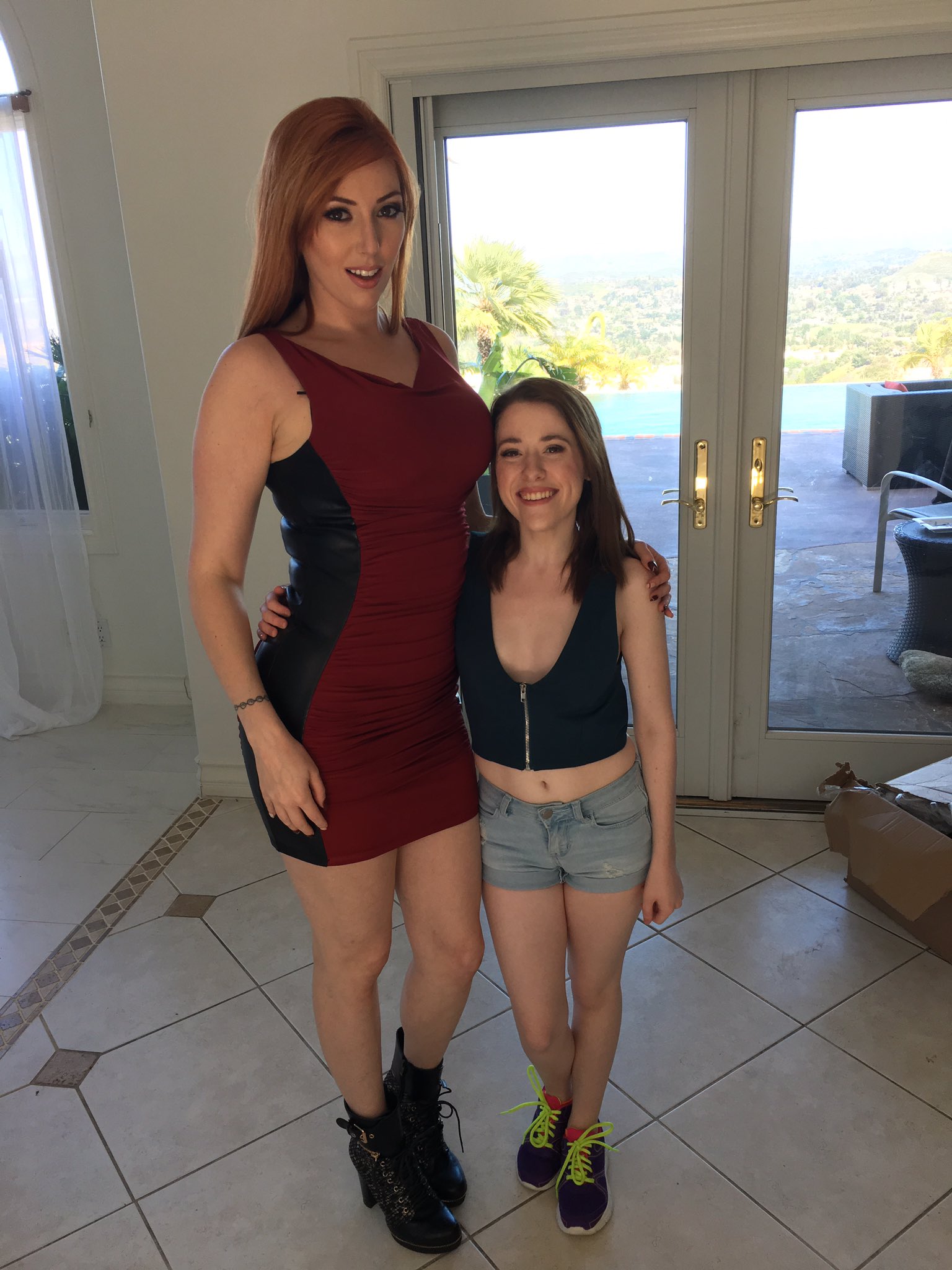 Lauren Phillips Alice Merchesi Lauren Phillips Alice Merchesi