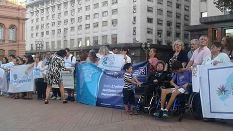OIArgentina2014's tweet photo. Hoy en el dia de epof abi nos represento en la isa de bandera OI ARGENTINA ESTUVO PRESENTE! https://t.co/uYzNKp8O4u