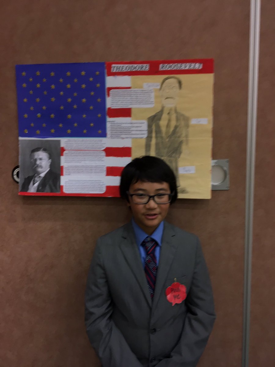 pamluttrull's tweet photo. 5th grade Live Museum at Lewis elementary.  One of the many reasons I'm blessed to be at #absoLEWISly. https://t.co/dqm9ipEaHG