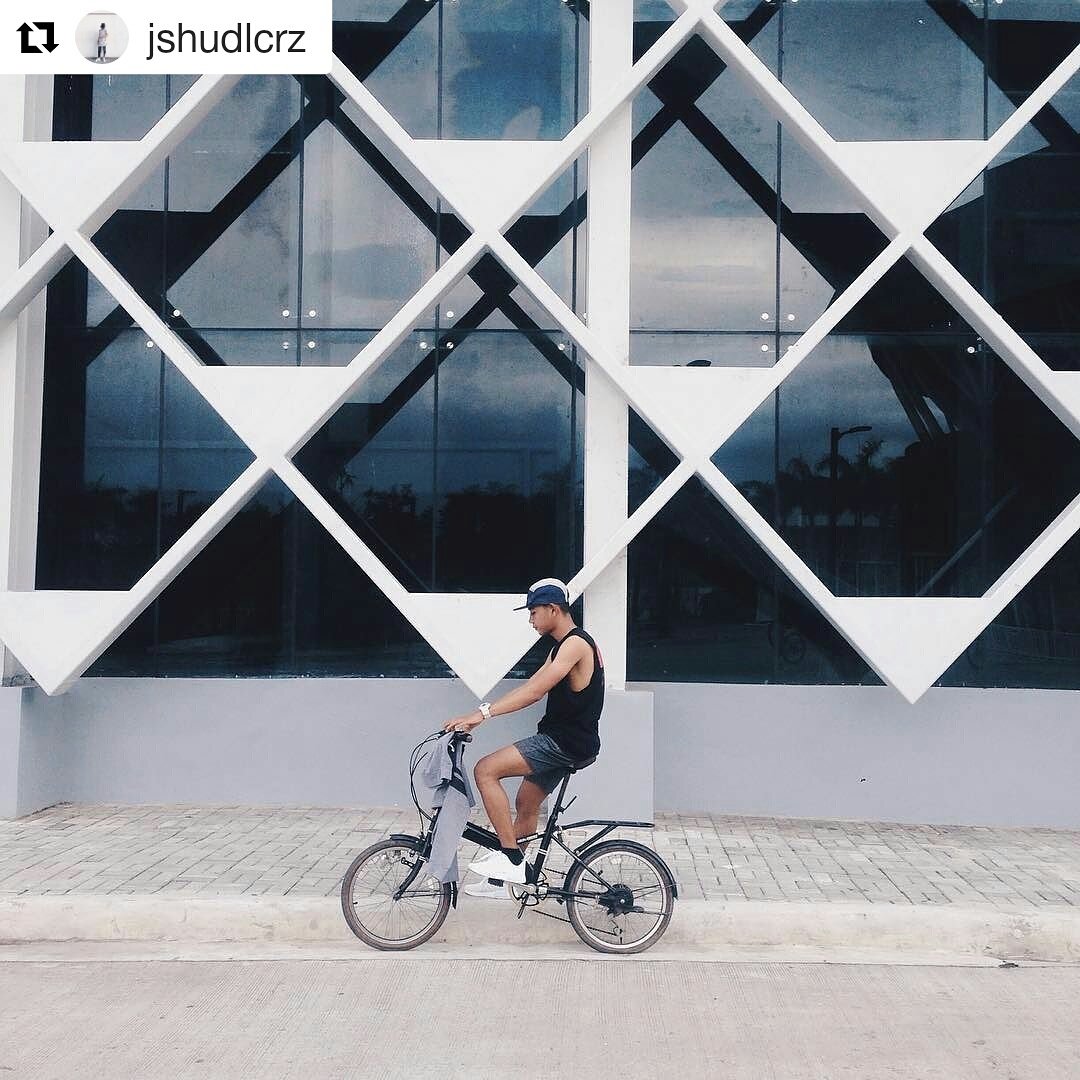 PhilArenaCDV's tweet photo. @jshudlcrz biking at the #ArenaWeekendMarket #PhArenaMemories https://t.co/ZQfJxgDk1f
