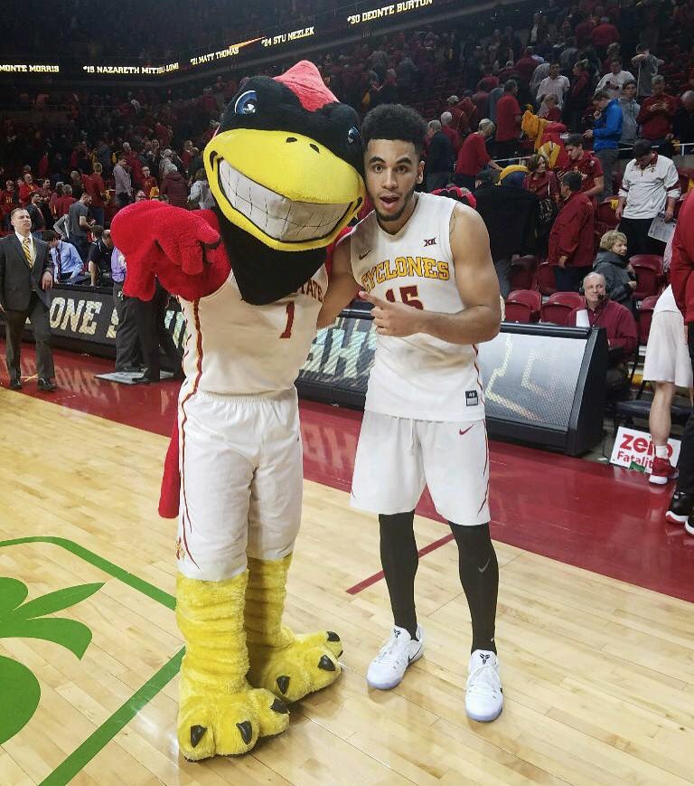 TheMascotCy's tweet photo. Long live #Threesus. #SeniorNight https://t.co/NKcDohUK3L