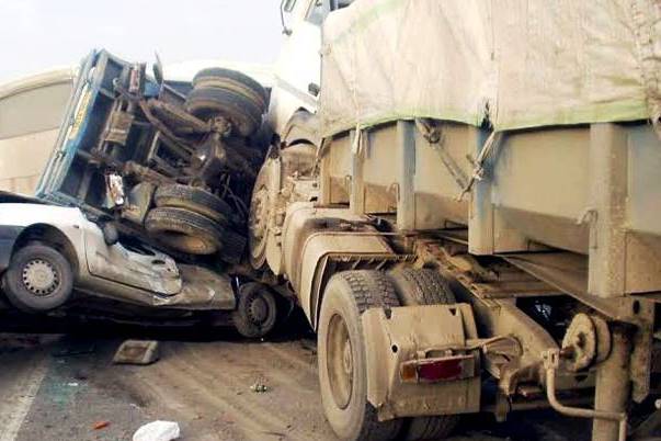 Un grave accident à #Faranah avec un bilan de 5 morts et plusieurs blessés.
renaissancefmguinee.com/?p=1393