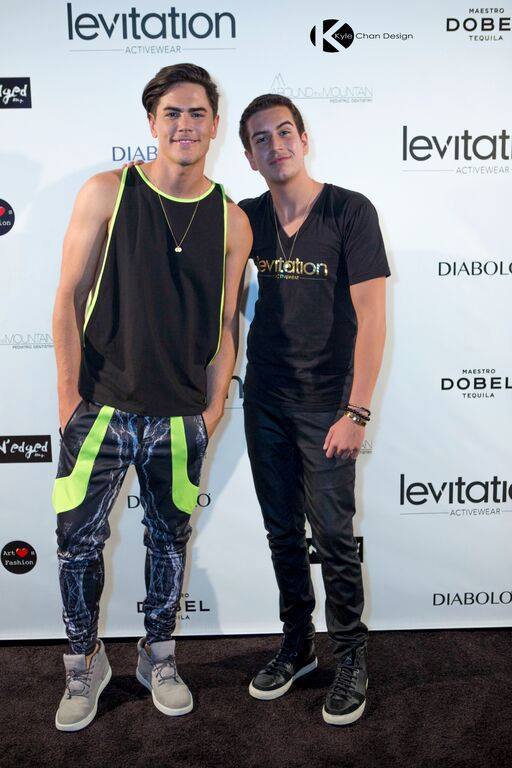 ParkerWhitProds's tweet photo. #LAMarketWeek is all around us #LEVITATIONACTIVEWEAR Presentation + Party #EatCrateful Apps &amp; #DamaTequila Cocktails #LAFashionMarket #DTLA https://t.co/R5cks6D8mK