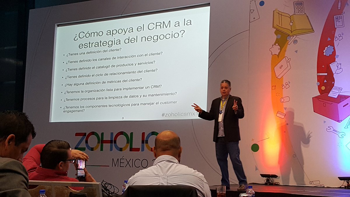 ToscanA0's tweet photo. #ZoholicsMX17  Cómo apoya el CRM la estrategia de negocio https://t.co/6jhoVwUKqD