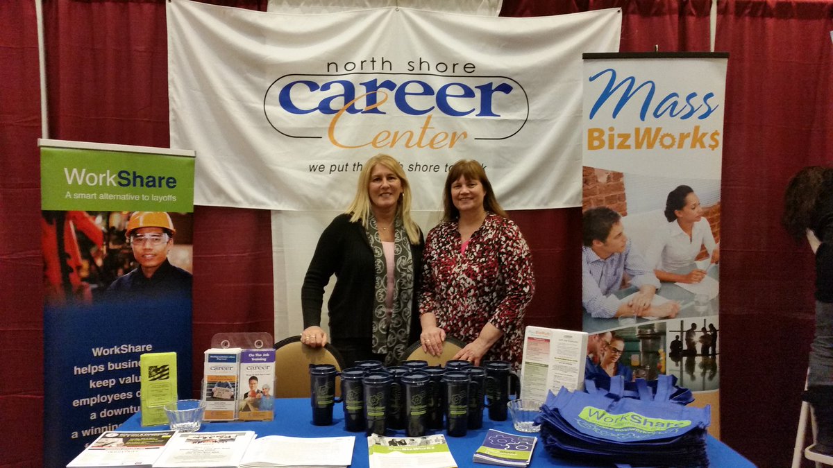 EastieMaria's tweet photo. #MOBD partners @NSCareerCenters setting up for tomorrow's @NSChamber #BizExpo chat w #bizservices team #GoodSwag https://t.co/4RrqwY56qL