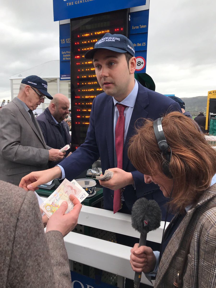 ODDSbibleRacing's tweet photo. The bookie that took a £400k bet on Altior yesterday has taken a £500k bet on Douvan today.

From the same bloke.

(via @5liveSport) https://t.co/mWQHpoTg8i