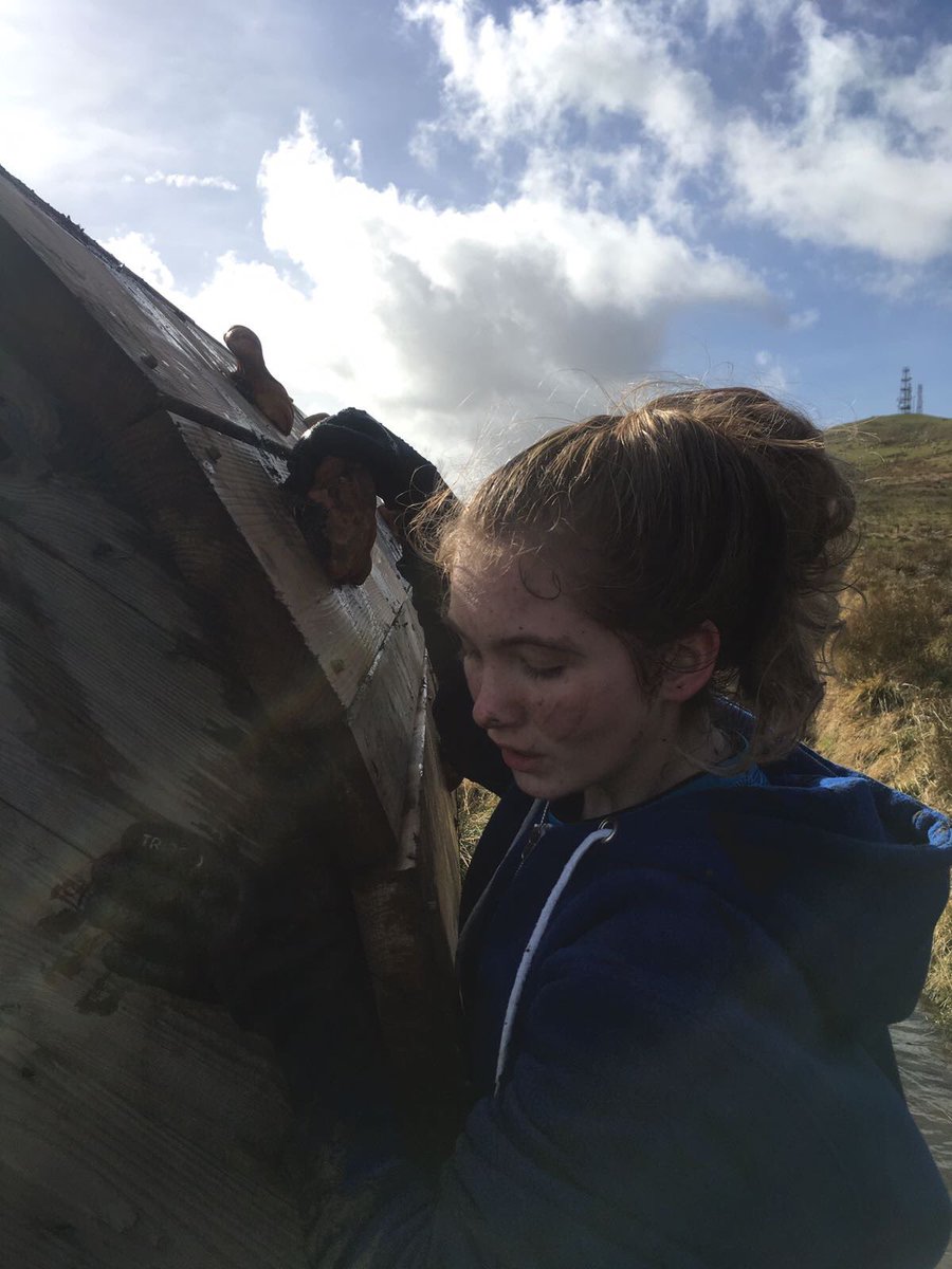 clackscsss's tweet photo. Yesterday our secondary pupils took part in McTuff as part of our health week! #mctuff #healthweek #teamwork #mudeverywhere #greatday https://t.co/8EzwsBUJS9