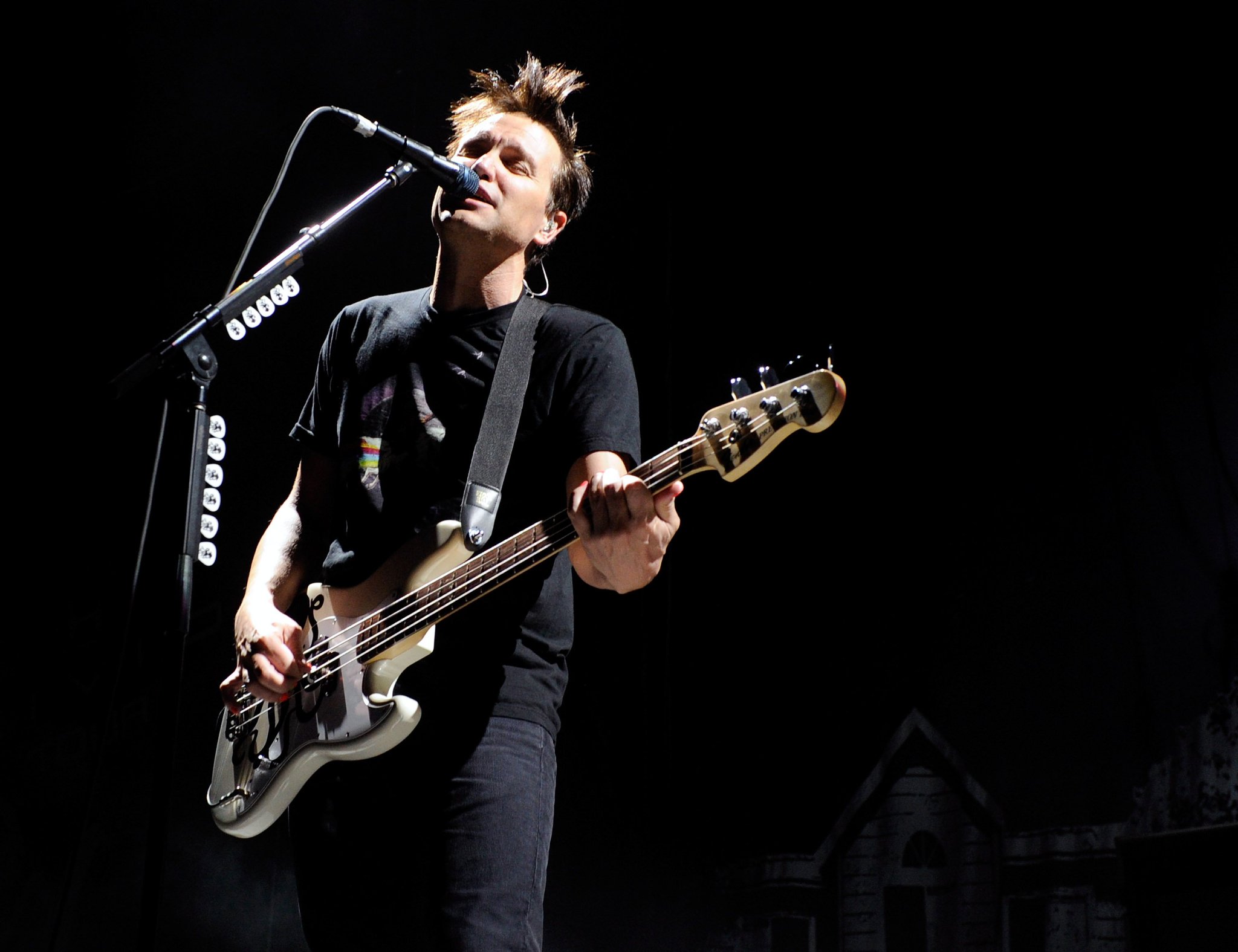 Happy 45th birthday to Mark Hoppus of Blink 182!  