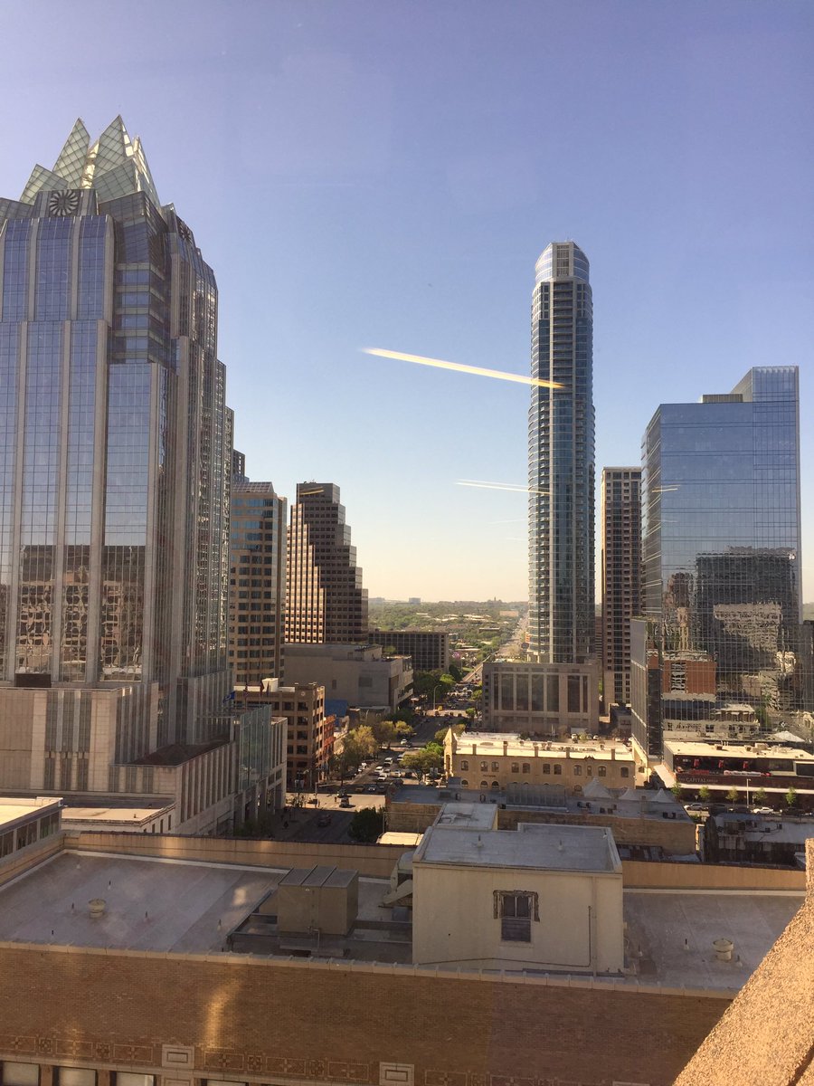 BusBenCo's tweet photo. Meeting at @WeWork in #Austin and visit of the #company 
Just great ! #startup #events #happiness #business @FABCAustin @FrenchTechHouse https://t.co/SPIjxNNBDg