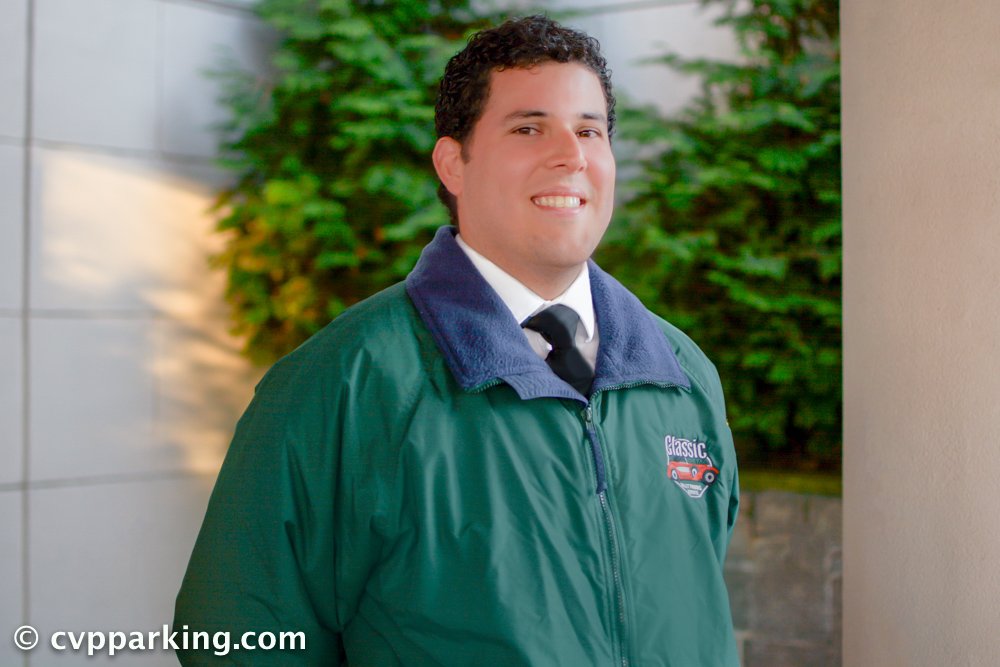 ClassicValetNY's tweet image. Always at your #Service!