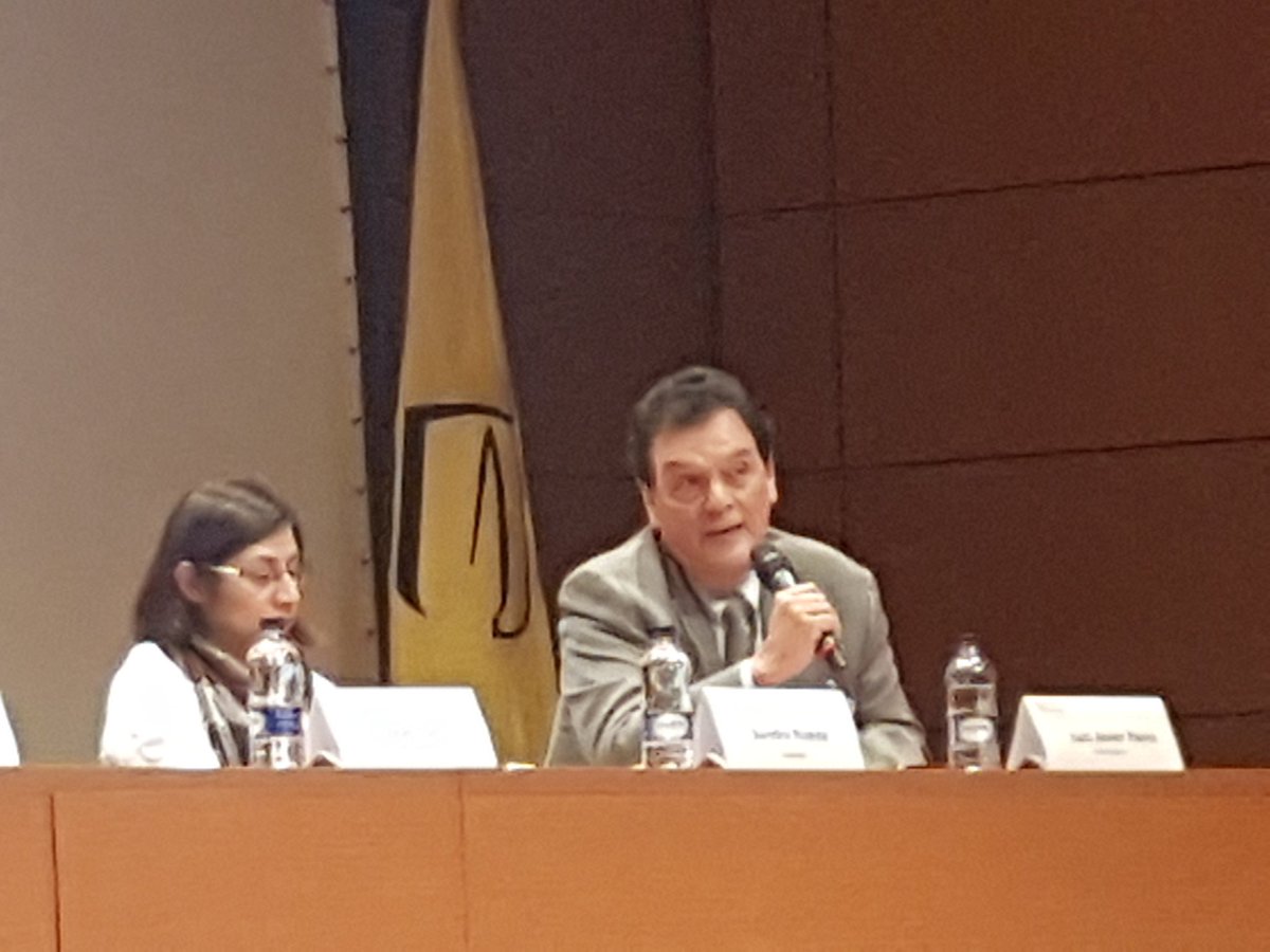 marisabelmejia's tweet photo. @luisjparrab mi socio en @InfoProjects_ participa en el panel del #ForoIsis sobre Seguridad en Internet de las Cosas https://t.co/WsOGPPg8eq
