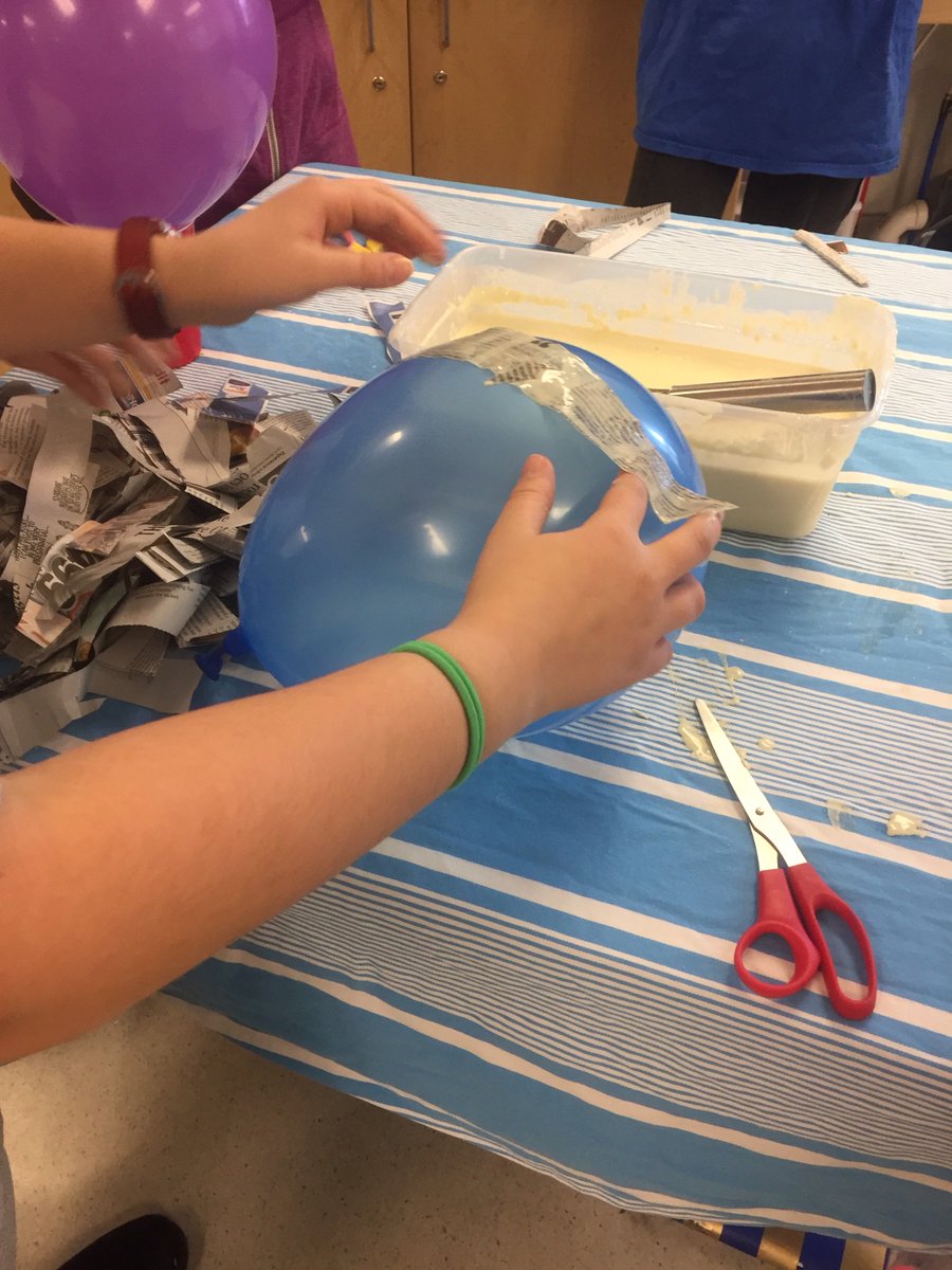 HilburnAcademy's tweet photo. Ms. Gunter’s class is learning how to do paper mache!
#PaperArt #InterestingProjects https://t.co/W0UvvIaMqx