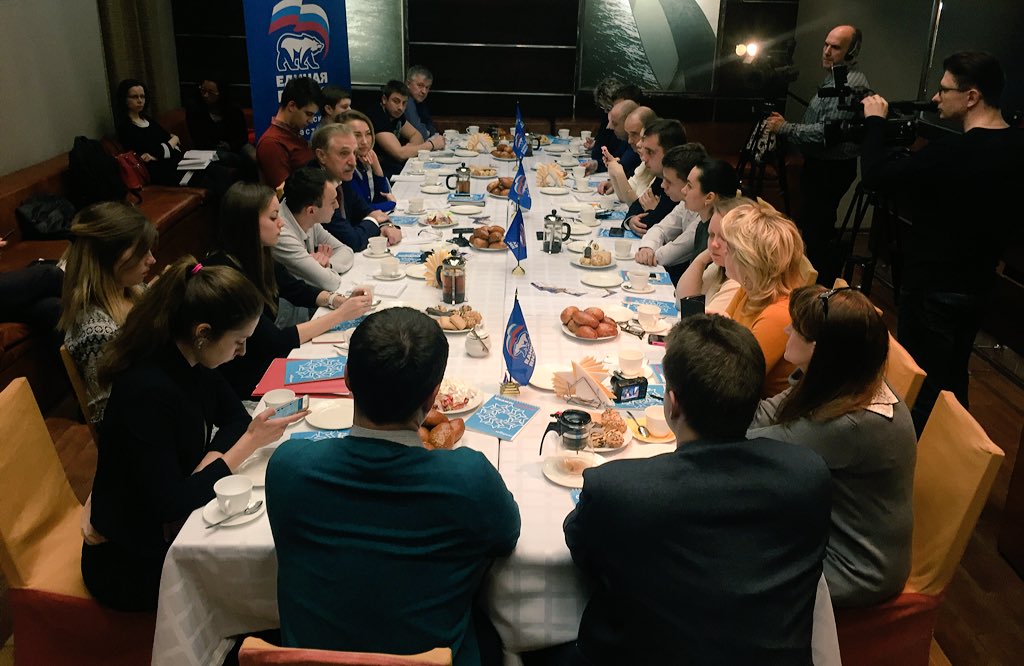 #Ружицкий: Важно чтобы социальные сети объединяли людей, а не несли только негатив #Люберцы #ЕдинаяРоссия #МедиаЛанч